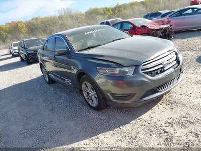 FORD TAURUS 2015