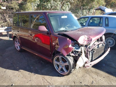 SCION XB 2004