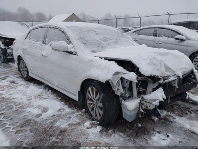 TOYOTA AVALON 2011