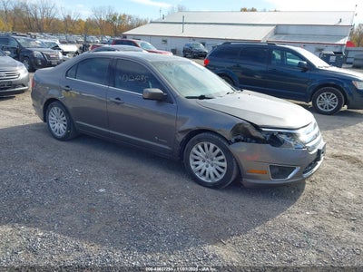 FORD FUSION HYBRID 2010