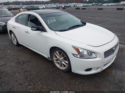 NISSAN MAXIMA 2009