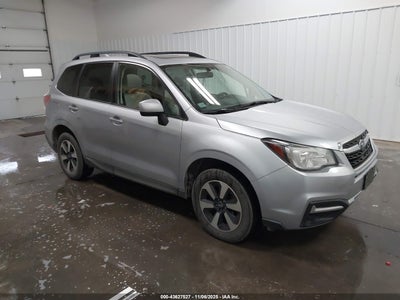 SUBARU FORESTER 2018