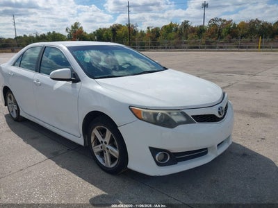 TOYOTA CAMRY 2012