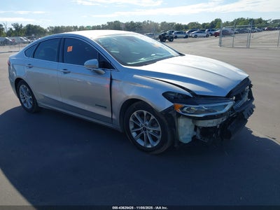 FORD FUSION HYBRID 2019