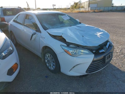 TOYOTA CAMRY HYBRID 2016