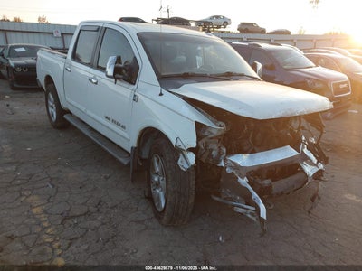 NISSAN TITAN 2012