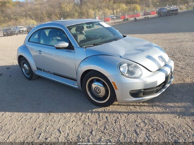 VOLKSWAGEN BEETLE 2012