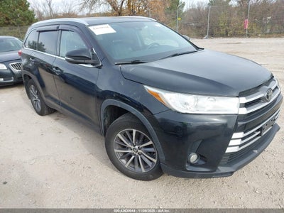 TOYOTA HIGHLANDER 2019