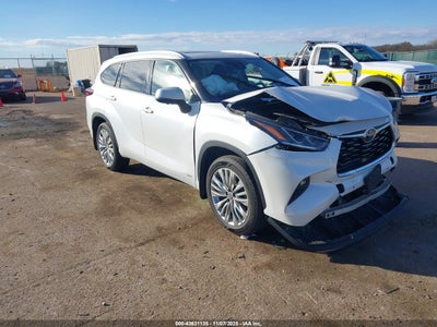 TOYOTA HIGHLANDER HYBRID 2024