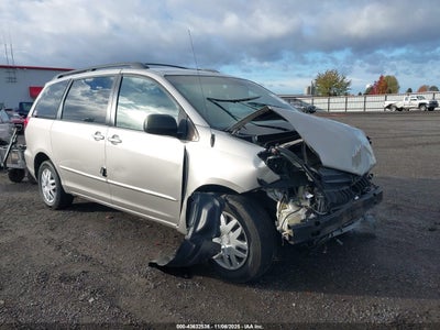 TOYOTA SIENNA 2005