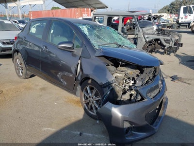 TOYOTA YARIS 2012