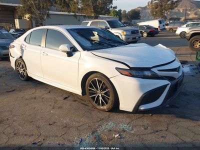 TOYOTA CAMRY 2023