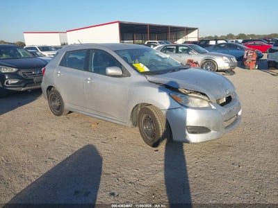 TOYOTA MATRIX 2010
