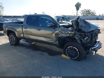 TOYOTA TACOMA 2025