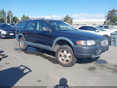 VOLVO XC70 2003