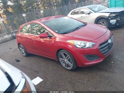 HYUNDAI ELANTRA GT 2017