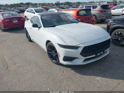 FORD MUSTANG 2024