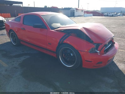 FORD MUSTANG 2013