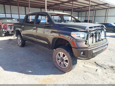 TOYOTA TUNDRA 2020