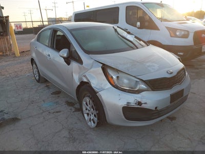 KIA RIO 2015