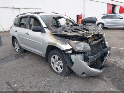 TOYOTA RAV4 2010