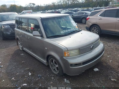 SCION XB 2005