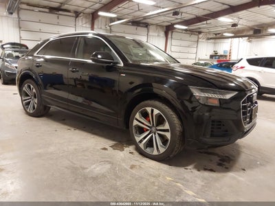 AUDI Q8 2019