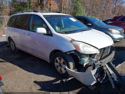 TOYOTA SIENNA 2004