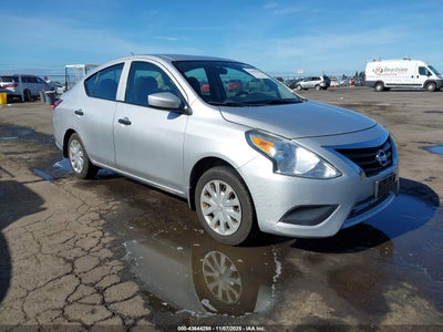 NISSAN VERSA 2016