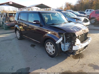 SCION XB 2012