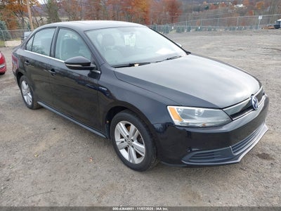VOLKSWAGEN JETTA HYBRID 2013