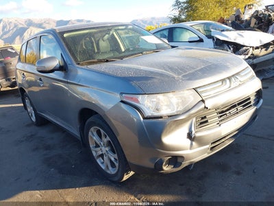 MITSUBISHI OUTLANDER 2014
