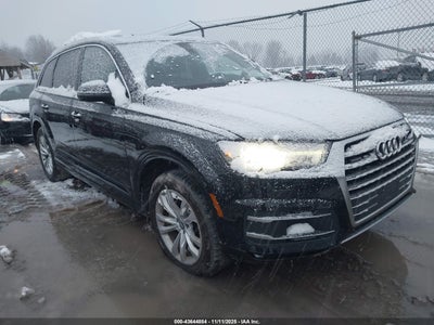 AUDI Q7 2017