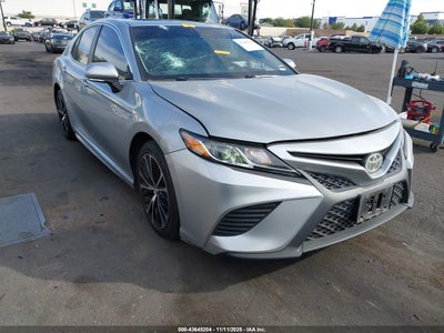 TOYOTA CAMRY 2018