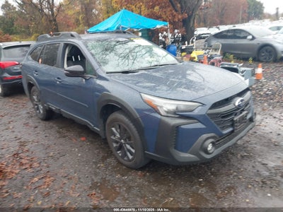 SUBARU OUTBACK 2025