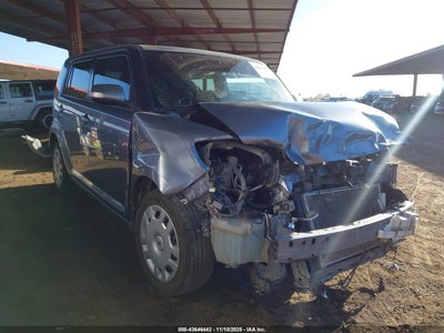 SCION XB 2010