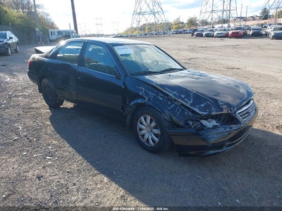 TOYOTA CAMRY 2001
