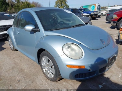 VOLKSWAGEN NEW BEETLE 2009