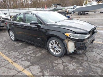 FORD FUSION HYBRID 2019