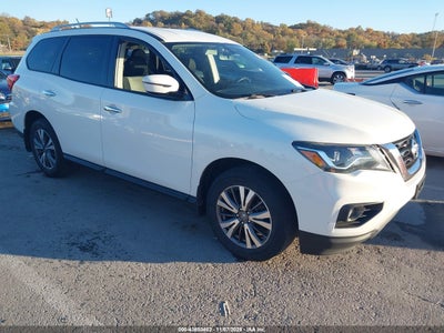 NISSAN PATHFINDER 2017