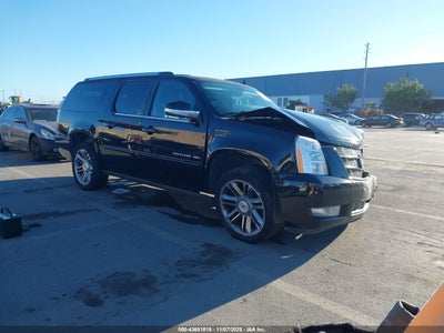 CADILLAC ESCALADE ESV 2014