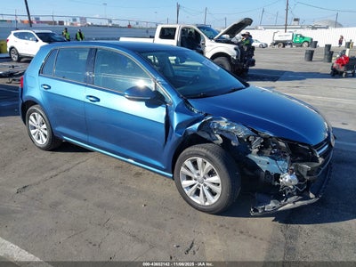 VOLKSWAGEN GOLF 2020