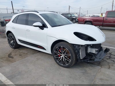 PORSCHE MACAN 2023