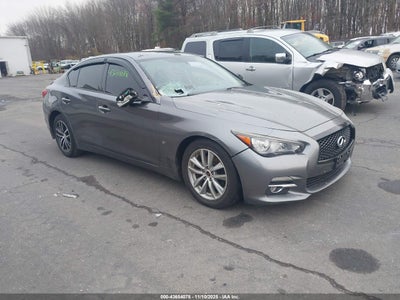 INFINITI Q50 2014
