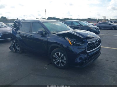 TOYOTA HIGHLANDER 2025