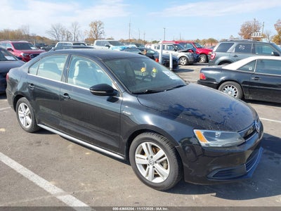 VOLKSWAGEN JETTA HYBRID 2013
