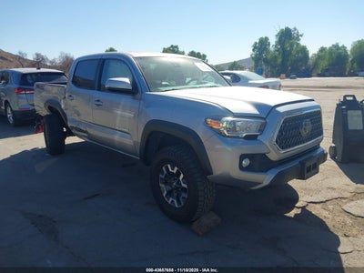 TOYOTA TACOMA 2019