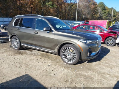 BMW X7 2021
