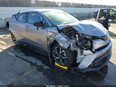 TOYOTA C-HR 2018