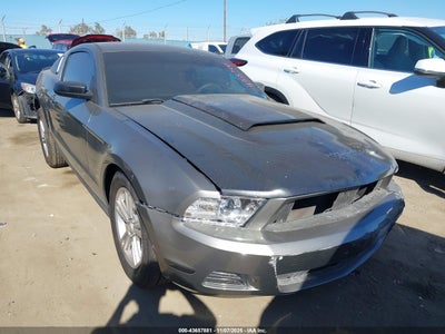 FORD MUSTANG 2011